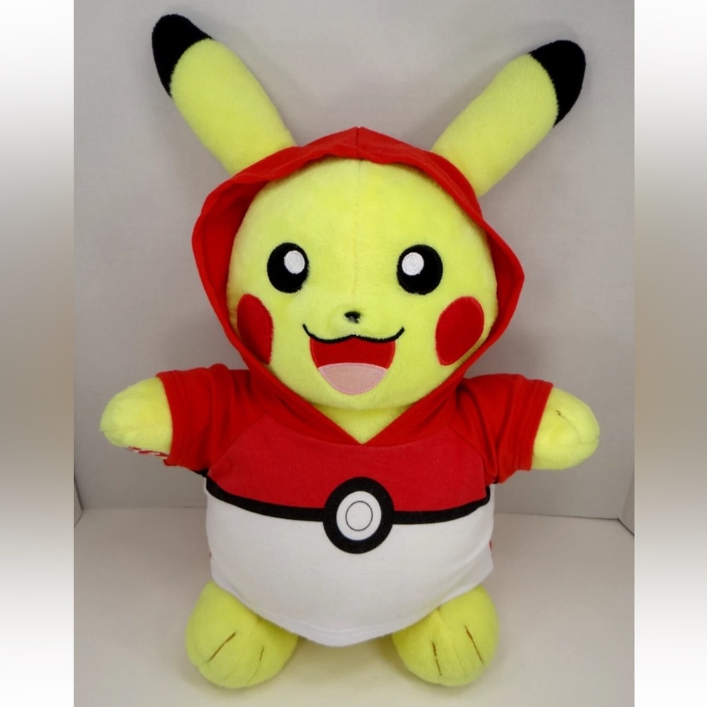 Build-A-Bear BABW Pokémon Pikachu Plush w/ Pokeball Hoodie Shirt 2017 Retired